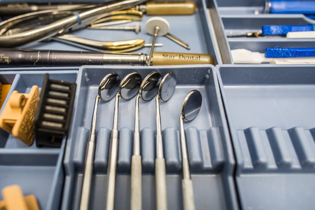Top 5 Essential Dental Tools Every Student Needs